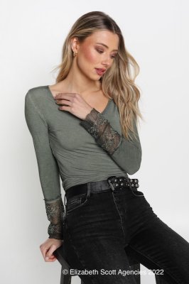ESA~Long Sleeve Lace T French Lace