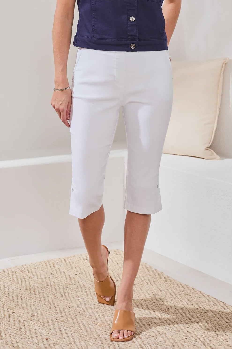 Tribal~Flatten Pull on Capri