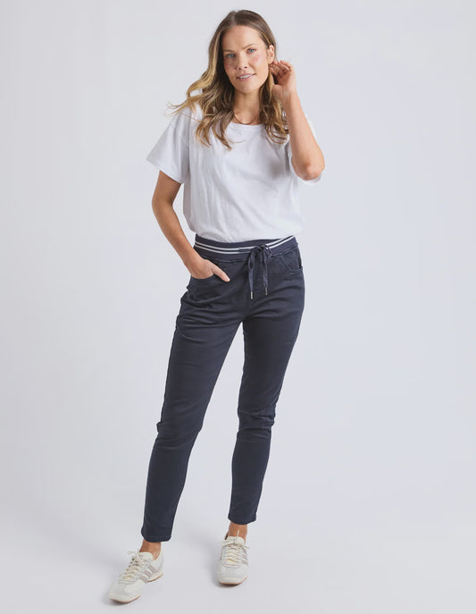 Foxwood~Sylvia Jogger Navy