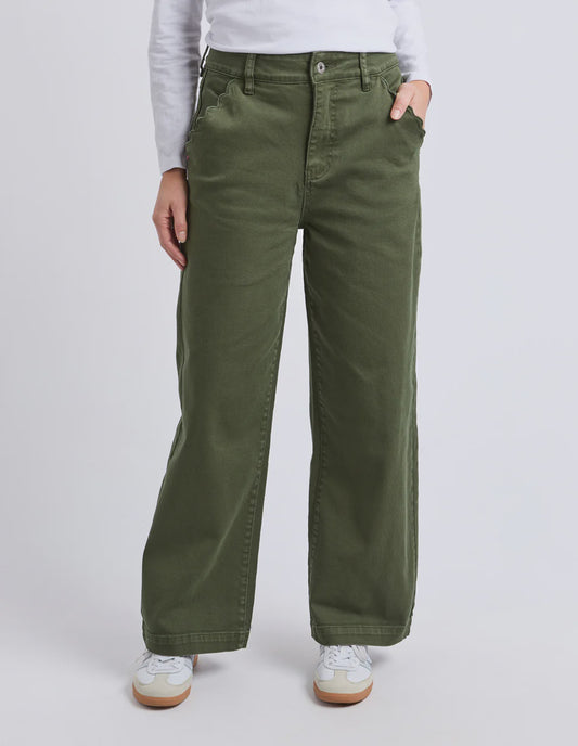 Elm~Scallop Edge Jean Basil