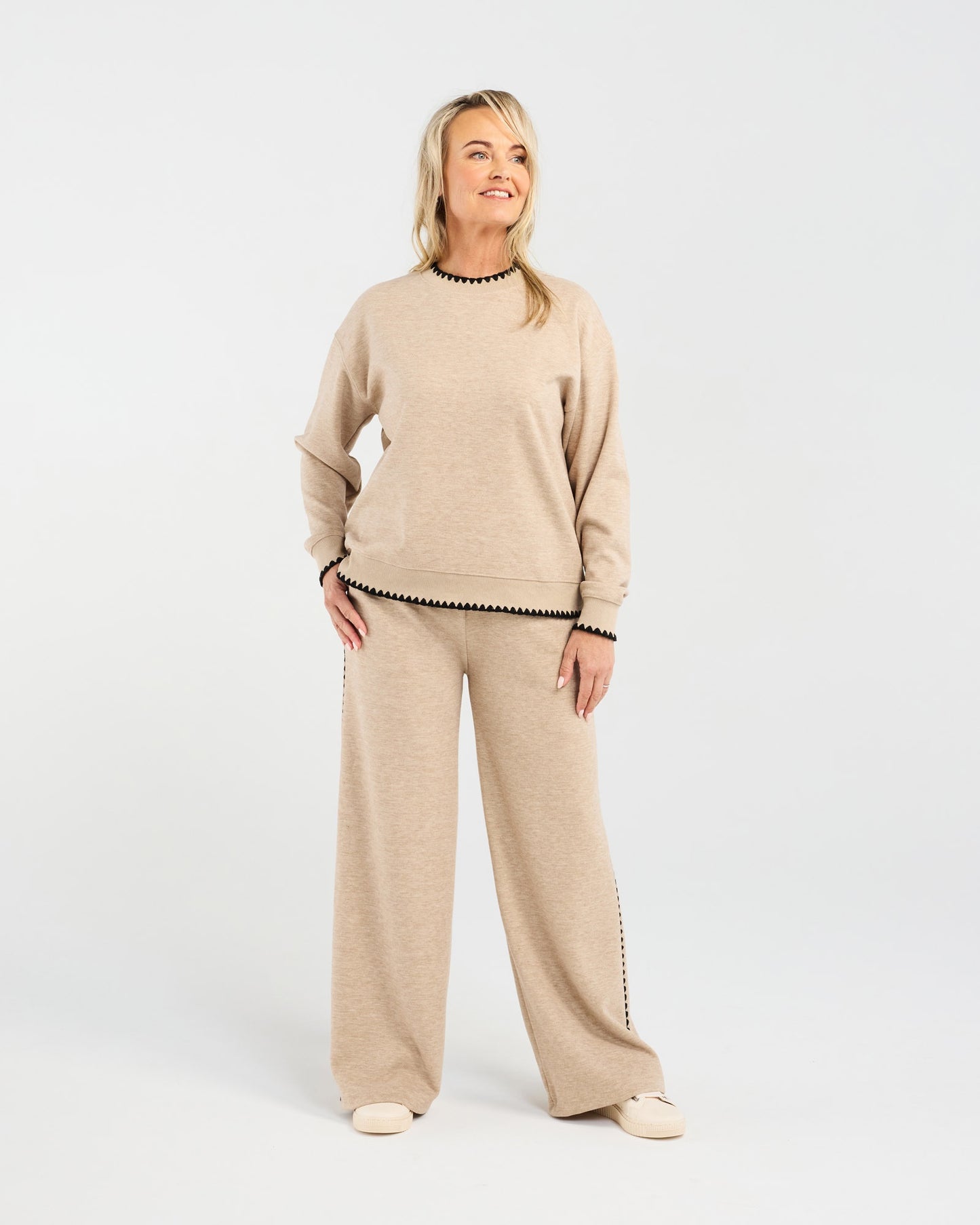 Blackstone~Jamie Lounge Sweatshirt