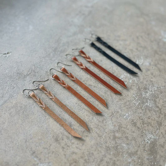 Loma~Twist Earrings