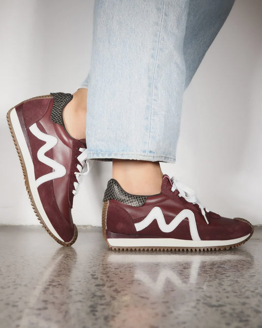 MINX~Marvel Burgundy/White  38